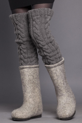  Gray stockings braids